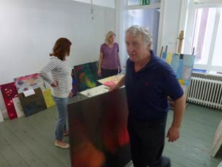 Vorbereitung der Ausstellung in den Ateliers der wfk 